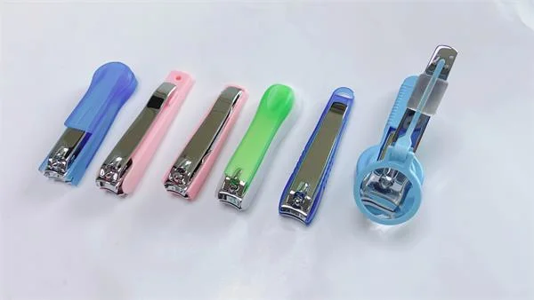 Promotion Large Toe Finger Nail Cutters Clipper with Plastic Catcher and File