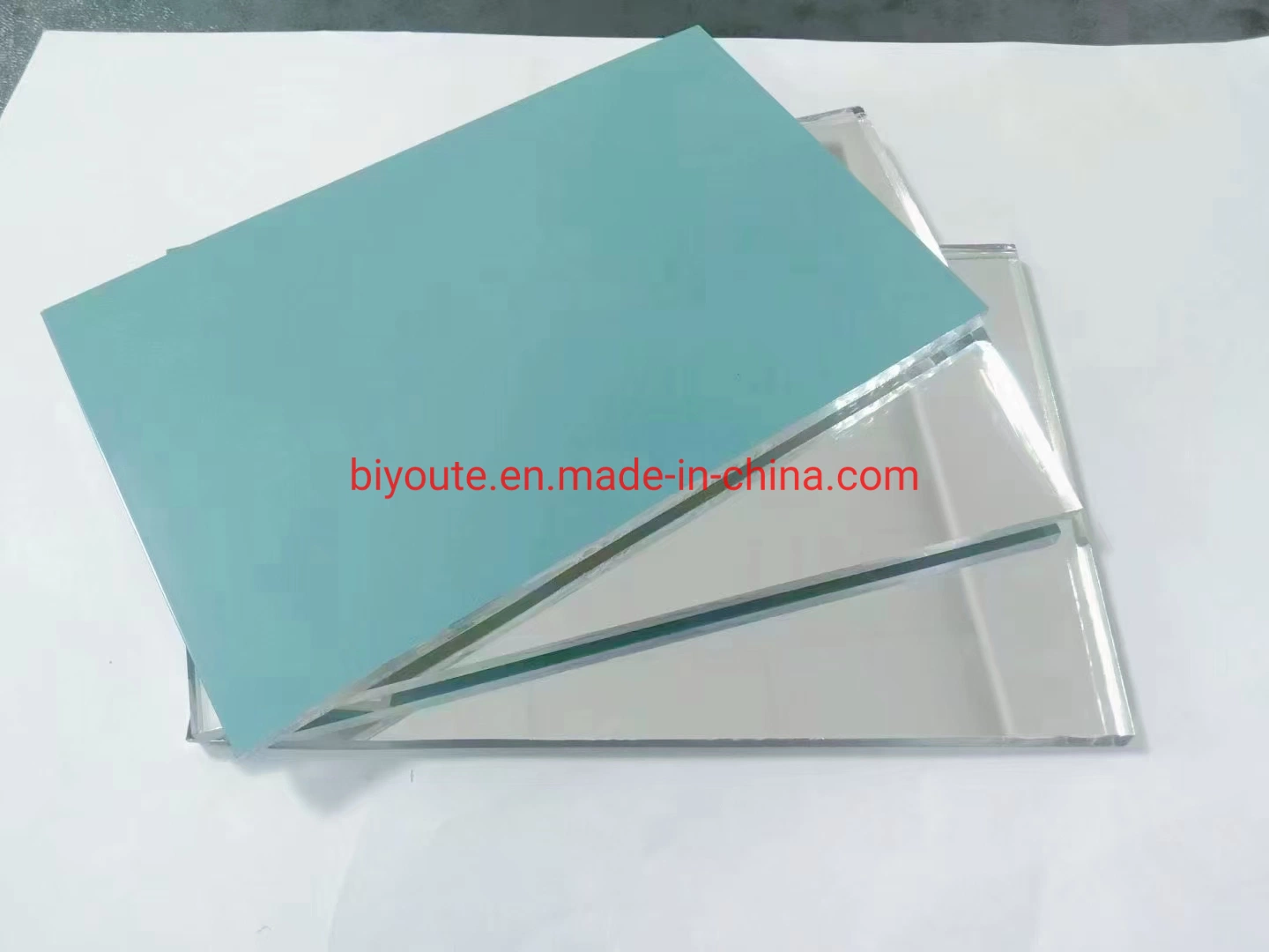 Wholesale1mm-6mm espejo decorativo plateado tintado paneles de vidrio borde biselado rectangular Papel de espejo de aluminio de doble revestimiento de pared de color