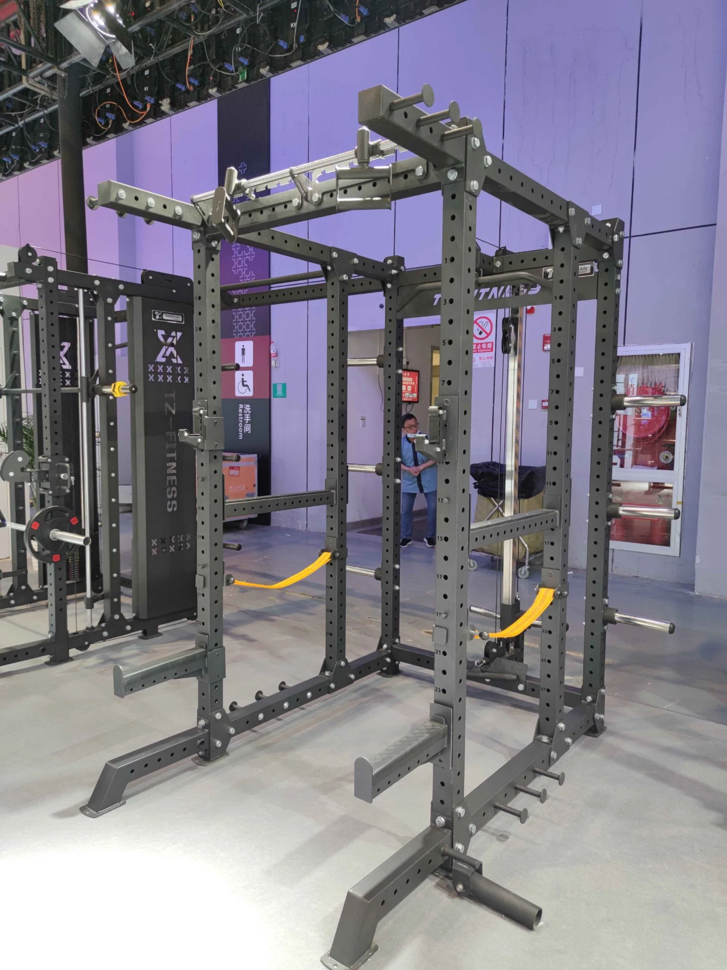 Peso libre Tz-Q1032 Multi Squat Power Rack Máquinas Comercial Gimnasio Equipo