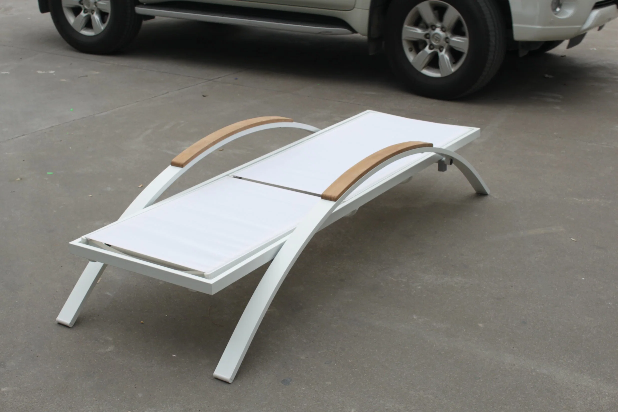 Cheap Outdoor Lounge Chairs Wood Lounger Patio Chaise Garden Furniture Manufacturer