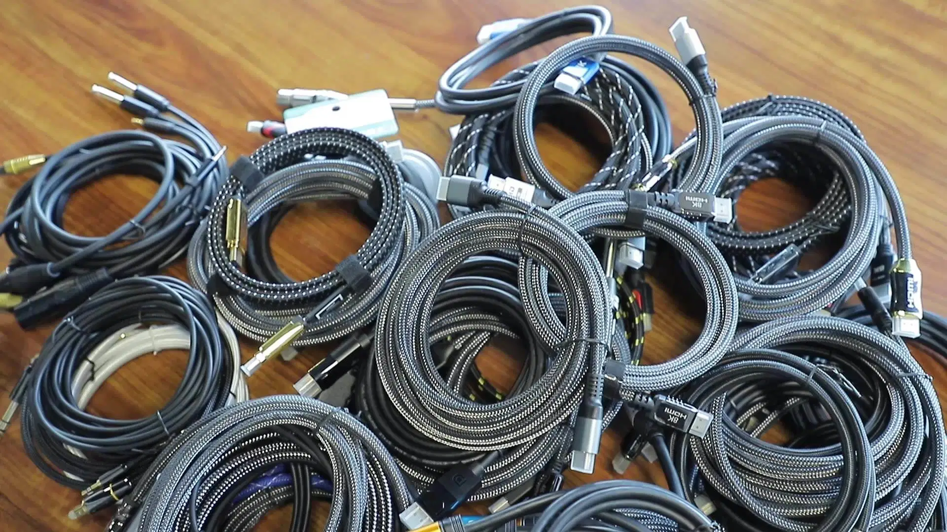 Câble HDMI 2.0 vertical droit à 270 degrés, prend en charge la vidéo 3D 4K 18 g.