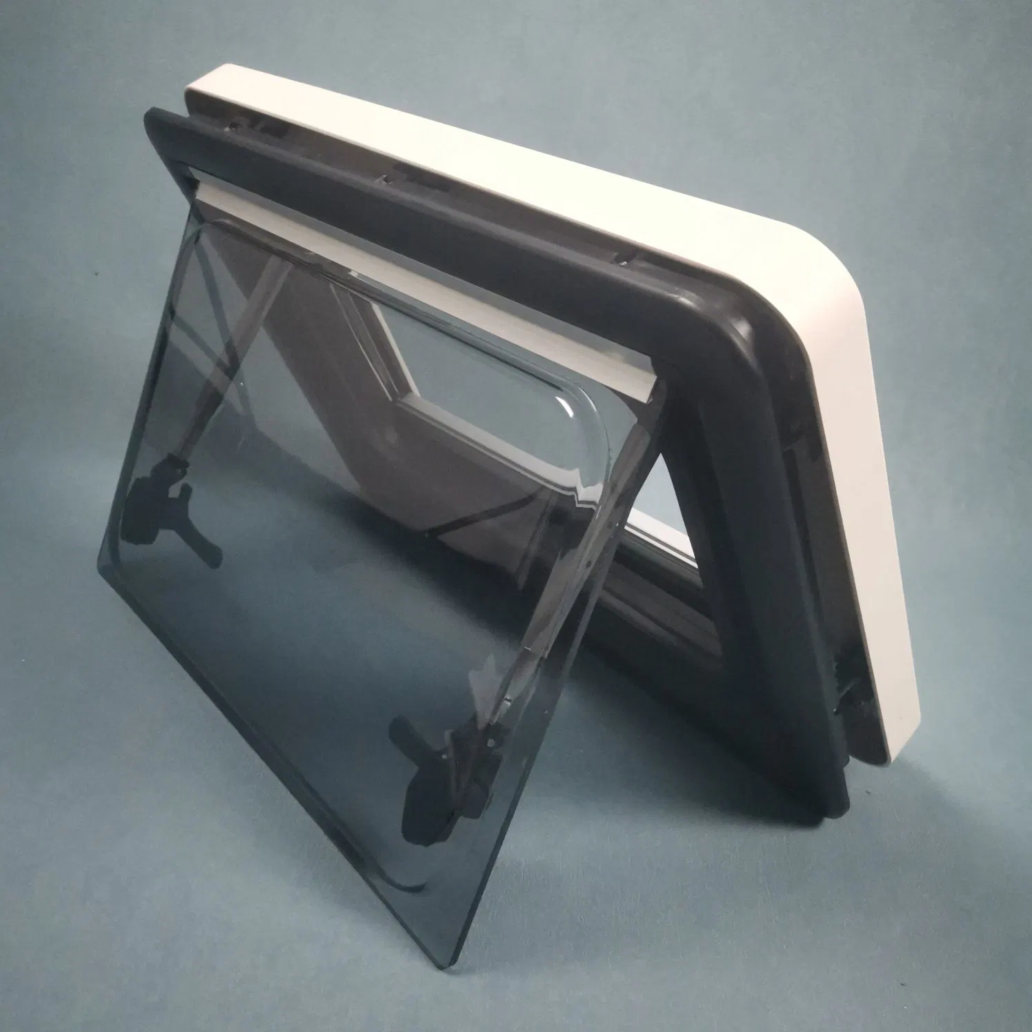 Wholesale/Supplier RV Caravan Motorhome Anti-UV Ventilation Round Corner Glass Awning Window