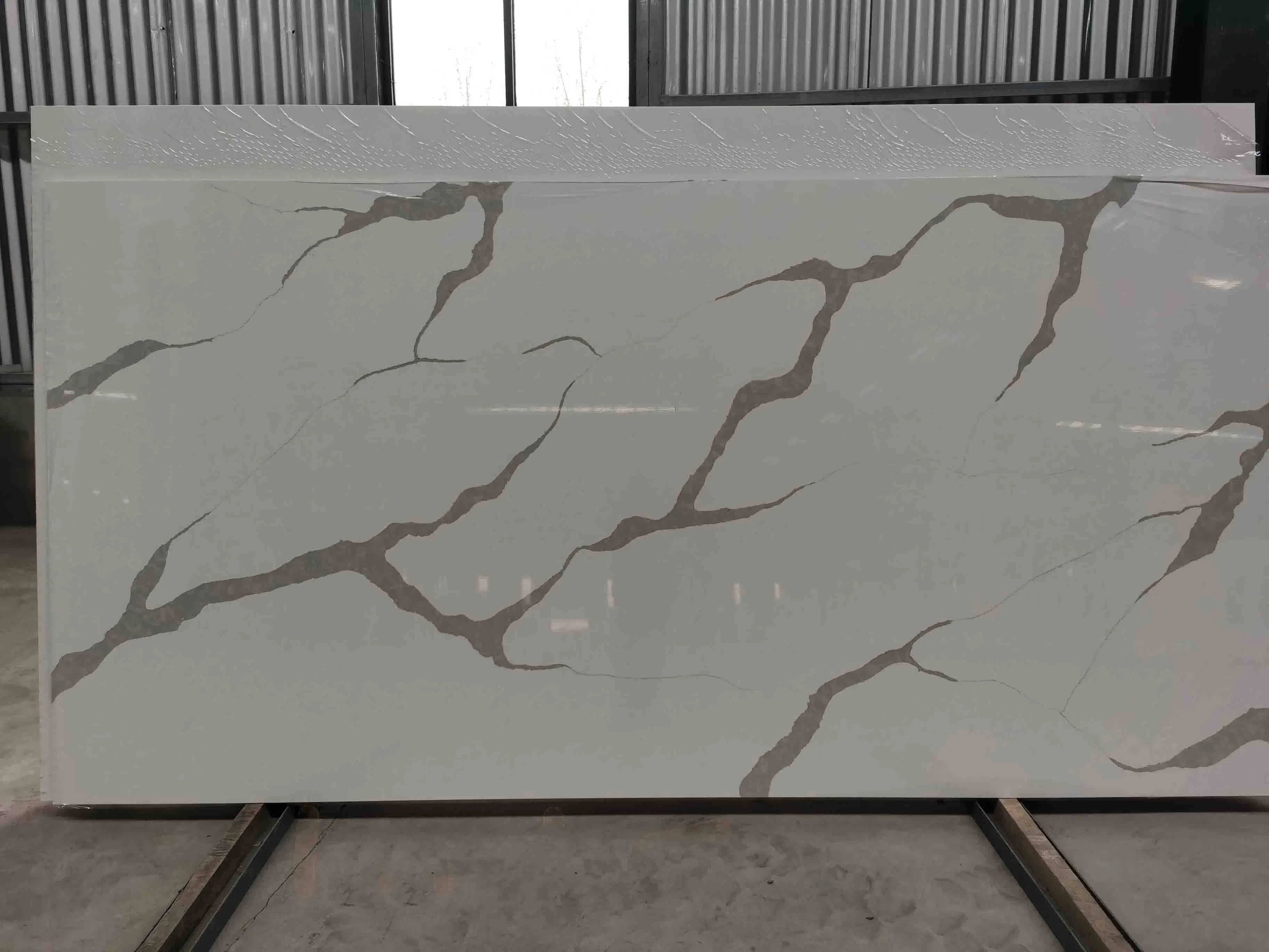 Impact Resistant Solid Surface Artificial Quartz Stone for Kitchen Countertop