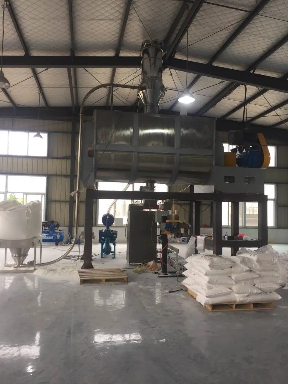 Dumping Station Manual Feeding Vacuum System Feeding Mixing