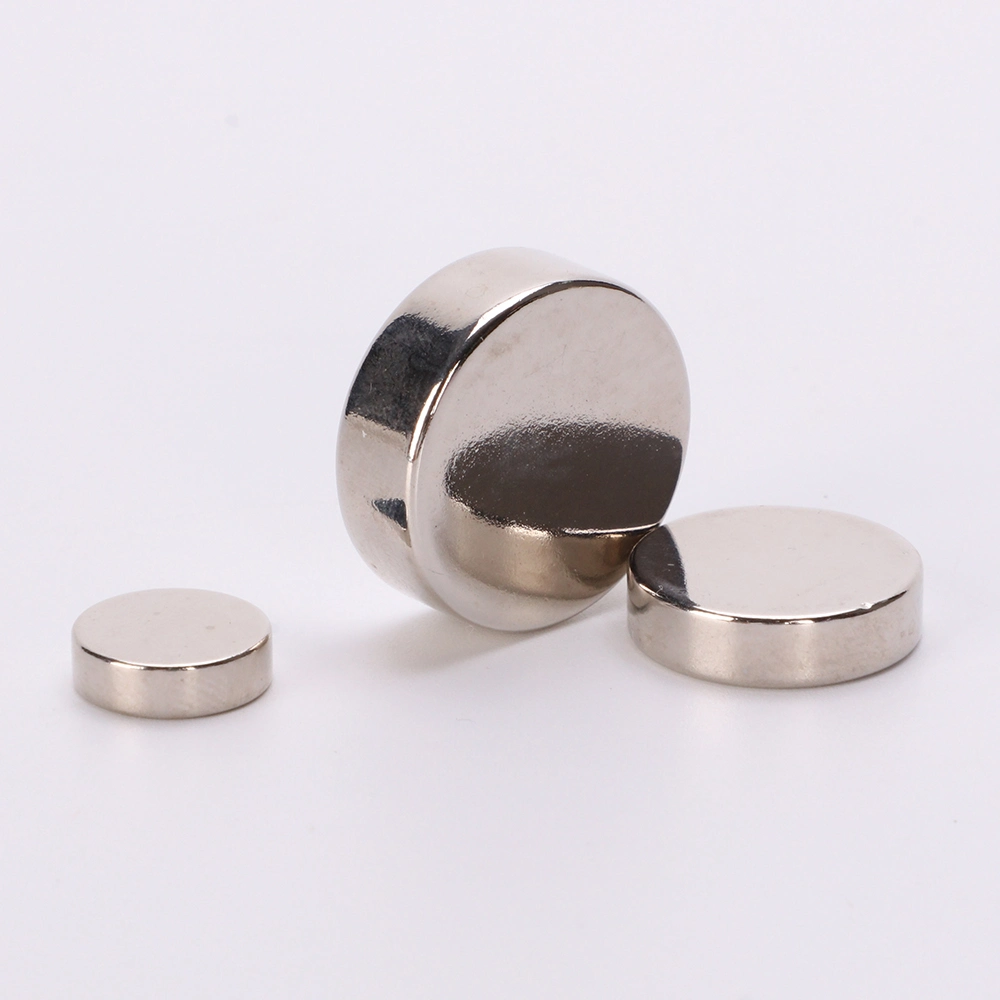 Super Strong Cylinder Magnetic Material N52 Neodymium Magnet NdFeB Disc Round