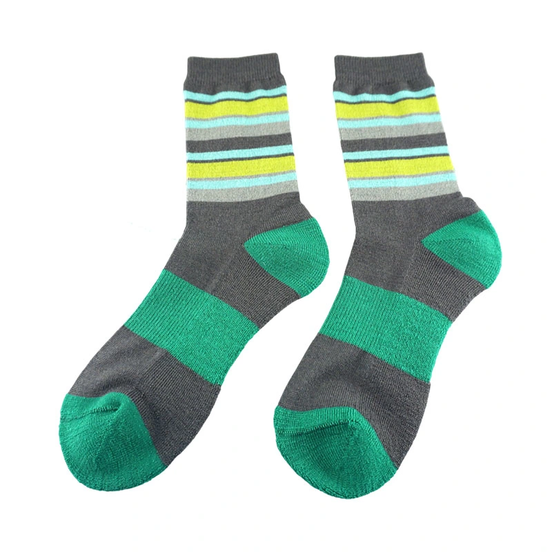 High Performance Colorful Stripes Dress Socks for Men 191049sk