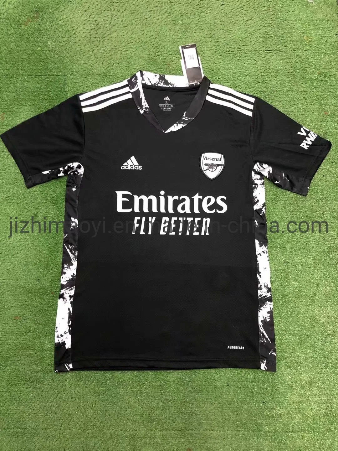 Wholesale/Supplier Football Soccer Sport Shirts Team Jerseys Home Away Kit Clothes