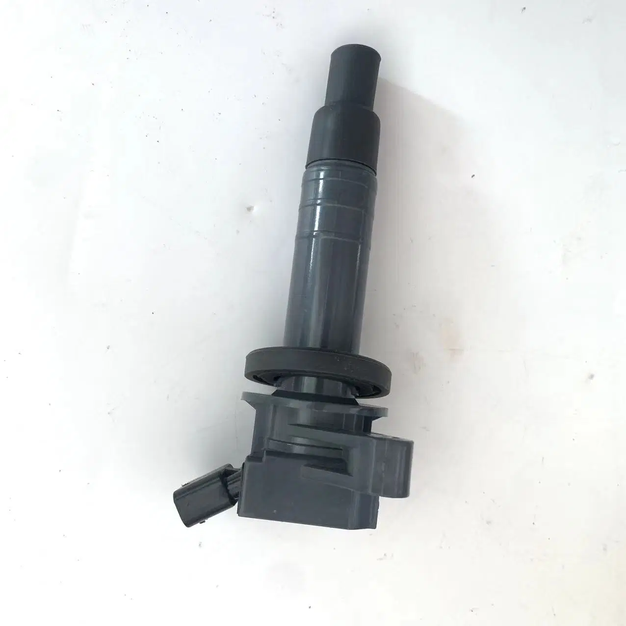 Boyuan OEM Japanese Car Parts for Corolla RAV4 90919-02239 90919-02262 90919-T2002 Auto Ignition Coil