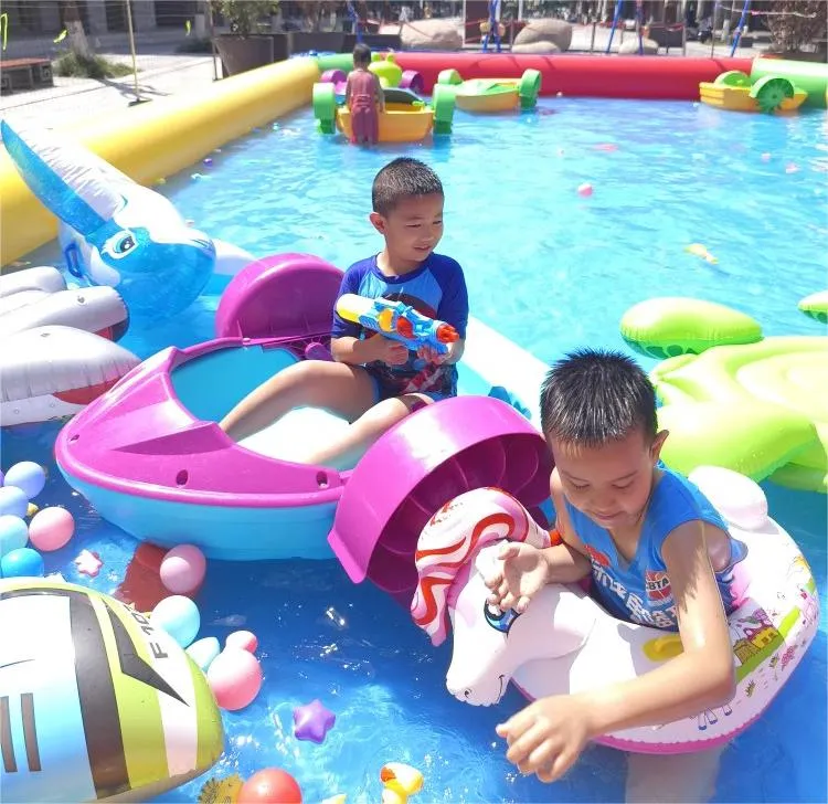 Professional Supplier Water Activities Aqua Toy with Light Kids Hand Paddle Boat for Frame Swimming Pool