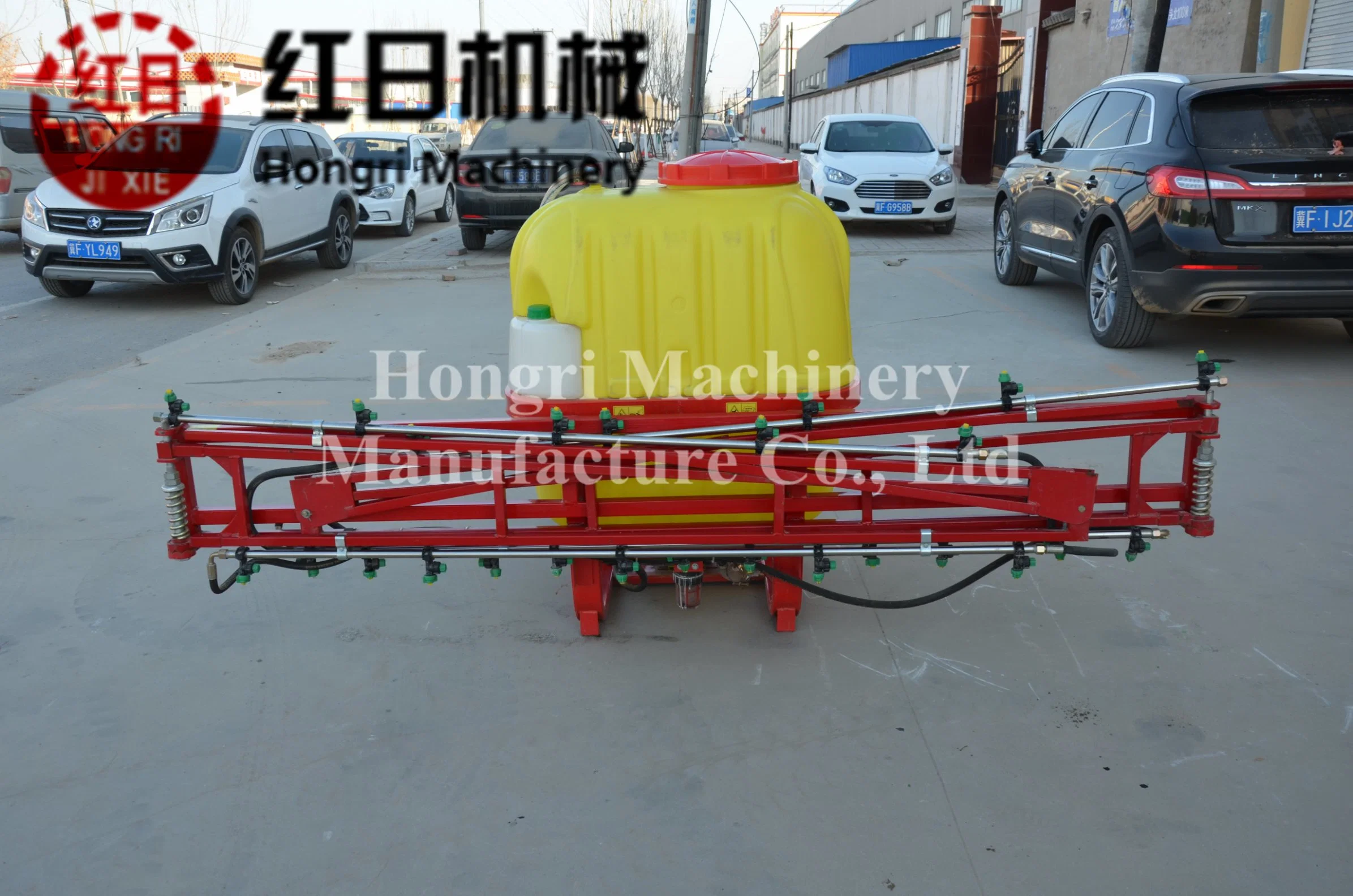 China fabricante de máquinas agrícolas montado no trator pulverizador com barra de ferramentas