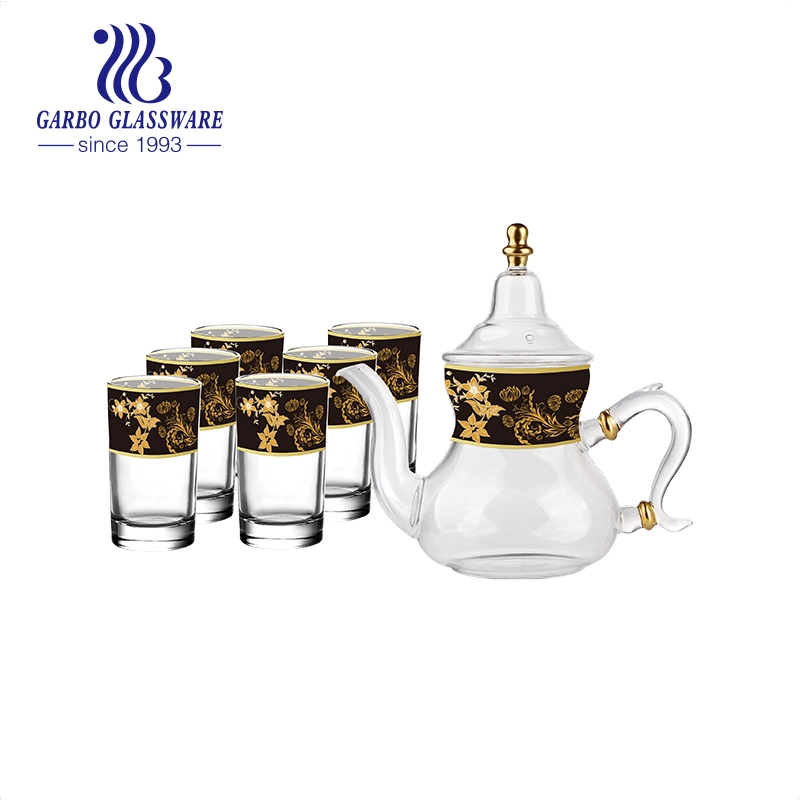 Juego de té y té de vidrio estilo árabe de Oriente Medio con Gold Decal Printing OEM Glass Drinkware Set vidrio de borosilicato hecho a mano Juego de té y tazas