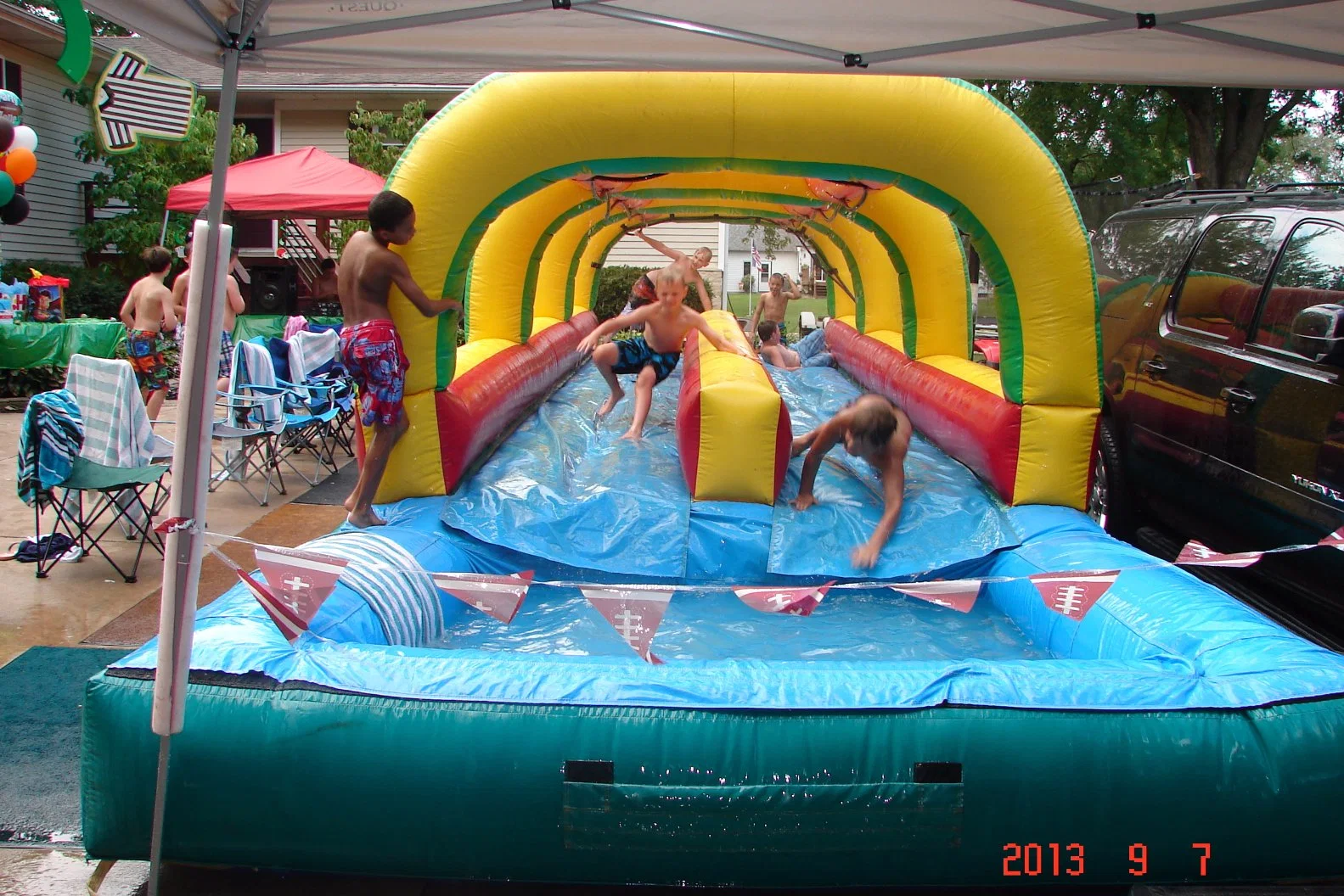 2023 New Sliding of Dual Lane Slip 'n Slide Inflatable