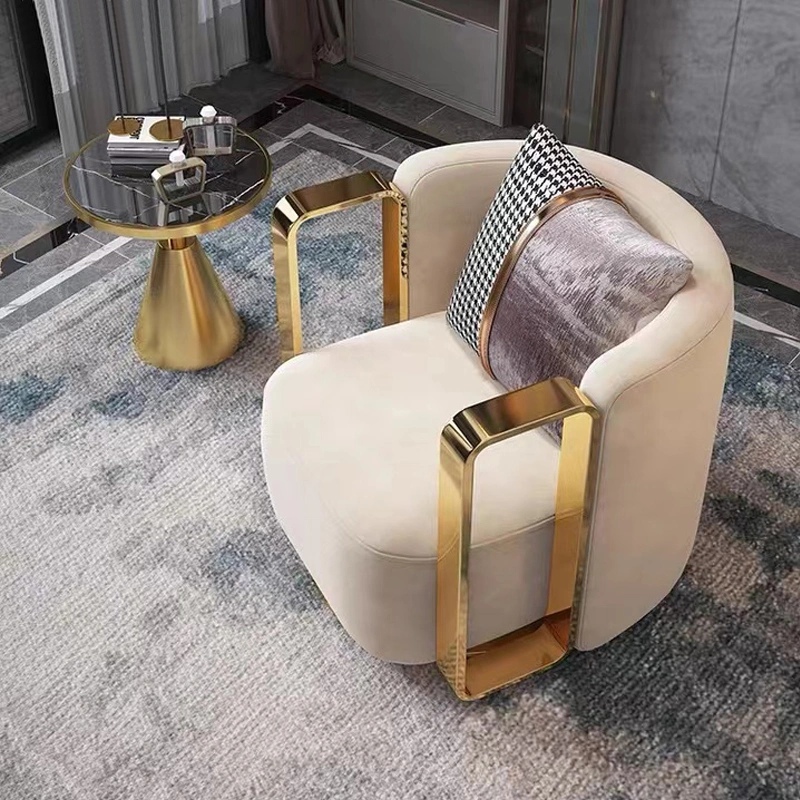 ردهة حديثة ذات مسند دوفيل فاخر جولد معدن إطار أريكة مفردة كرسي أثاث غرفة المعيشة