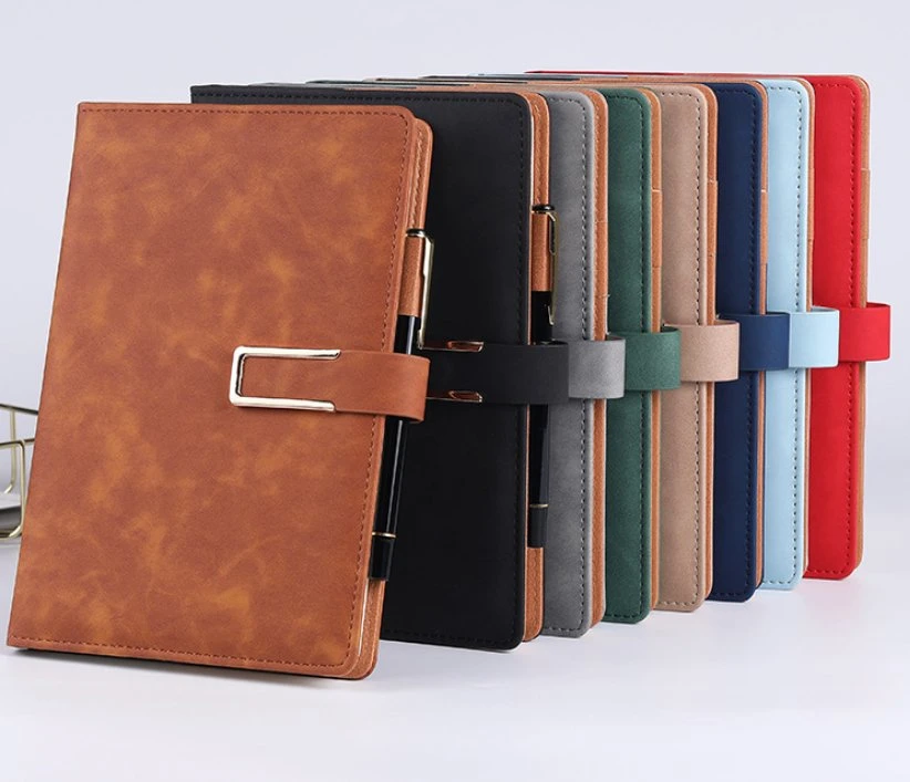 Custom Logo A5 Business Magnetic Buckle Stationery Gift Box Set Soft Leather Student Notebook