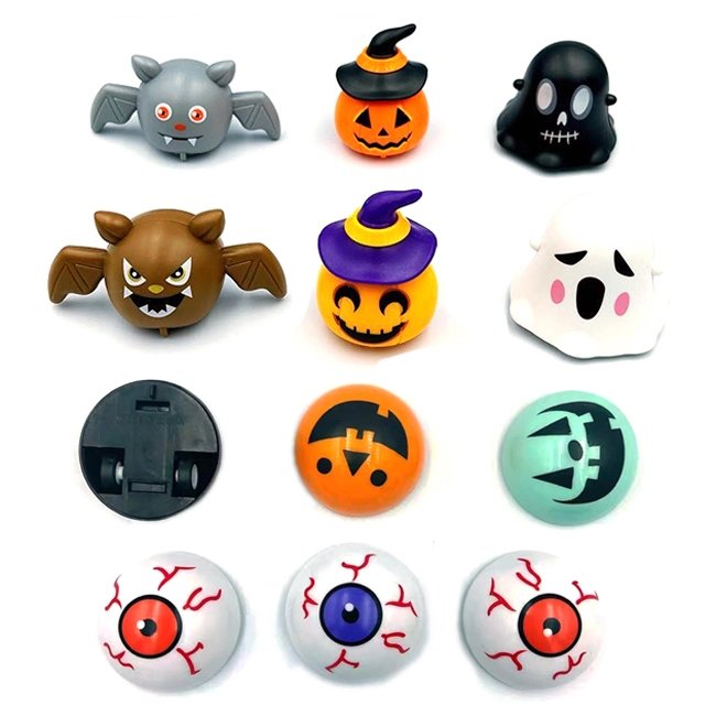 Promotion de petits jouets en plastique pour Halloween, mini voiture à rétrofriction, disponible en plusieurs couleurs et styles. Jouets d'Halloween pour enfants, jouet promotionnel pour enfants.