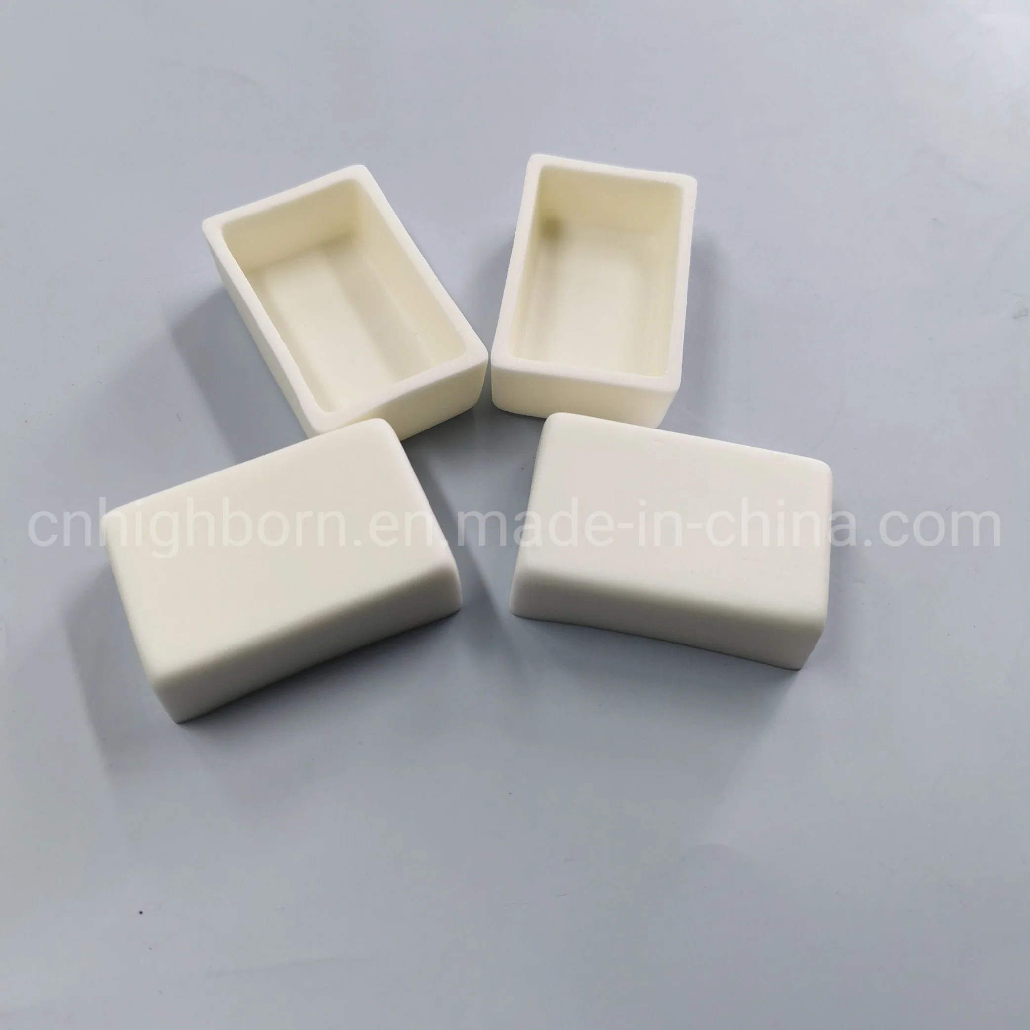 Industrial High Temperature Resistance Customized 99Al2O3 Alumina Ceramic Melting Boat Crucibles Used for Clay Firing