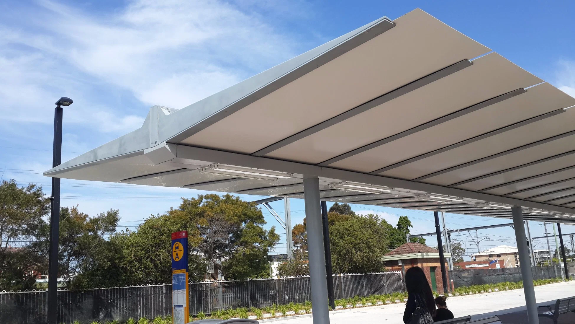 Outdoor Stainless Steel Bus Stop Shelter for Sale