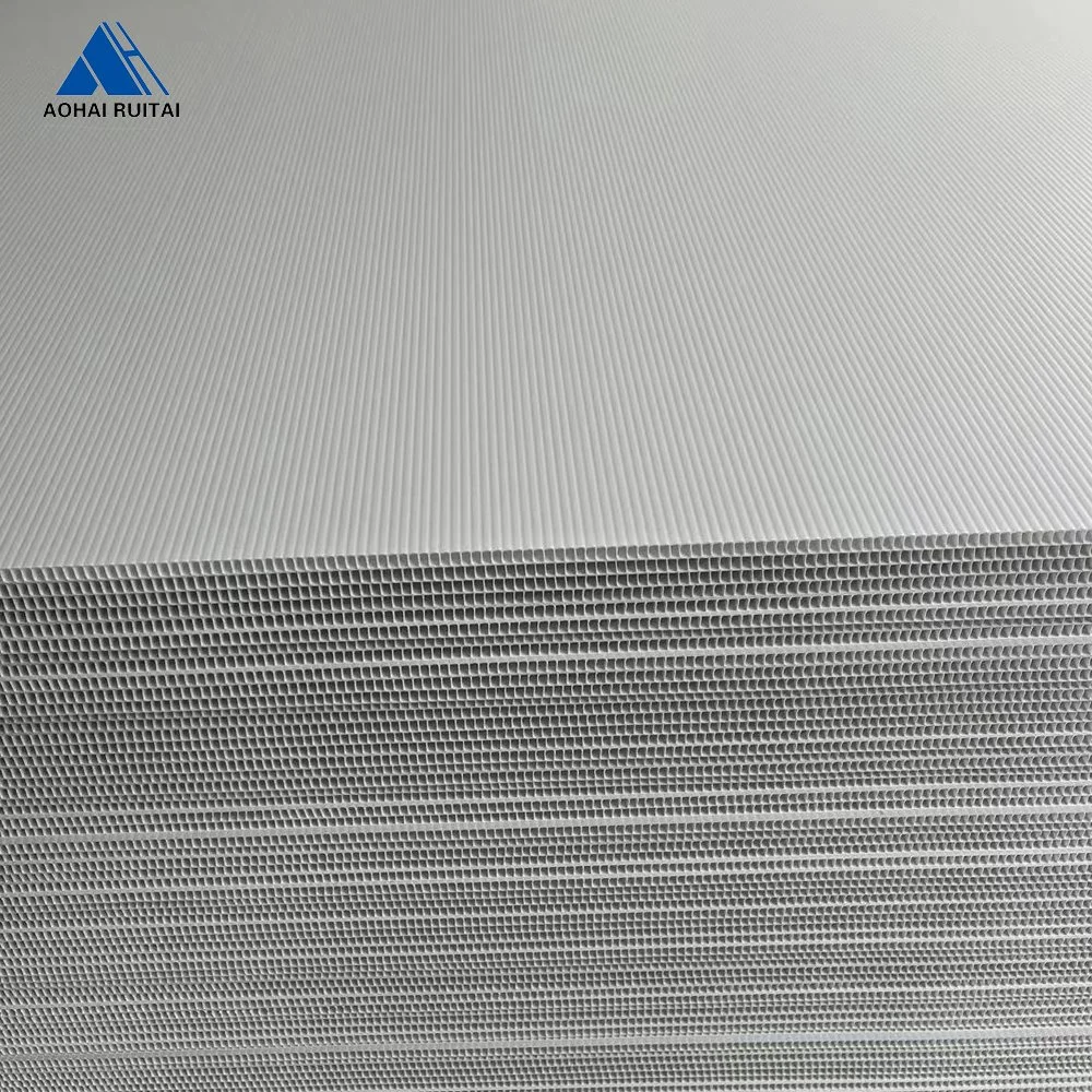 Rolls Coroplast Plastic PP Hollow Corrugated Sheet for Guards and Protectioni