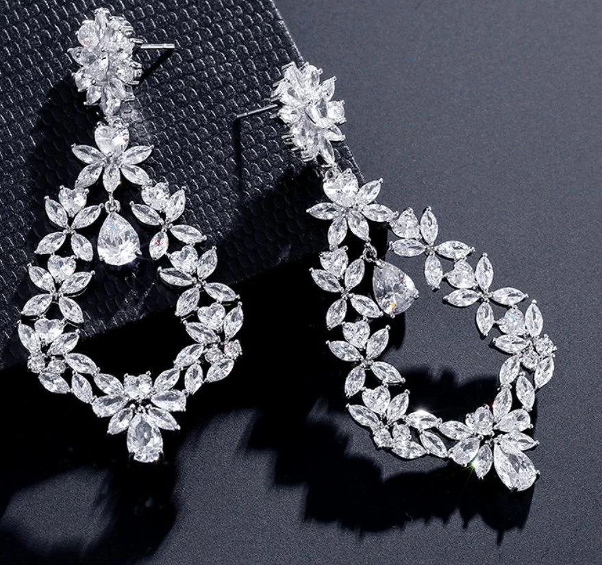 Luxury CZ Earring. Bridal Wedding CZ Earring for Women, Fashion CZ Earring. Cubic Zirconia Earring