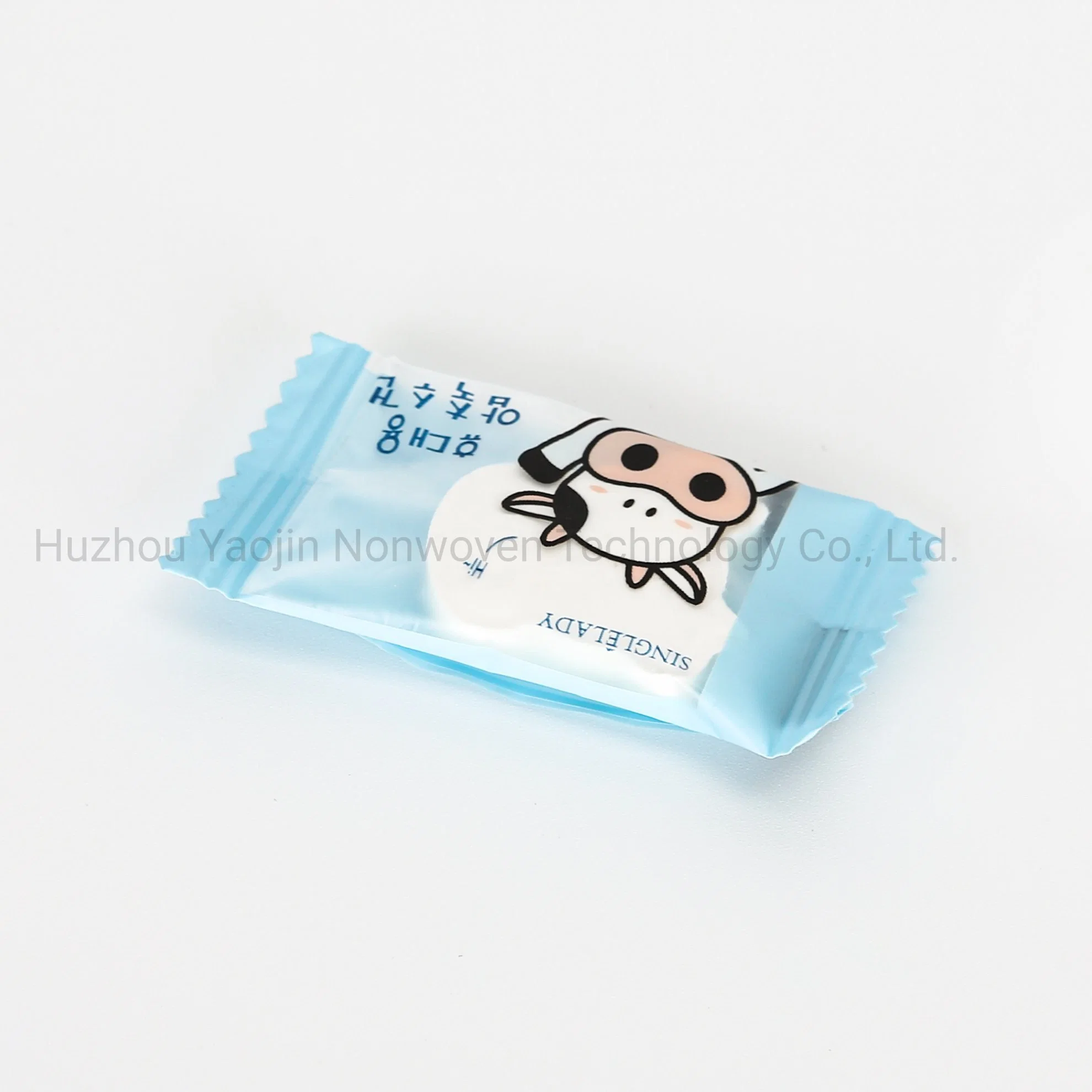 China Portable Pure Cotton Compressed Candy Towel with Facial Cleansing Face Towel Supplier