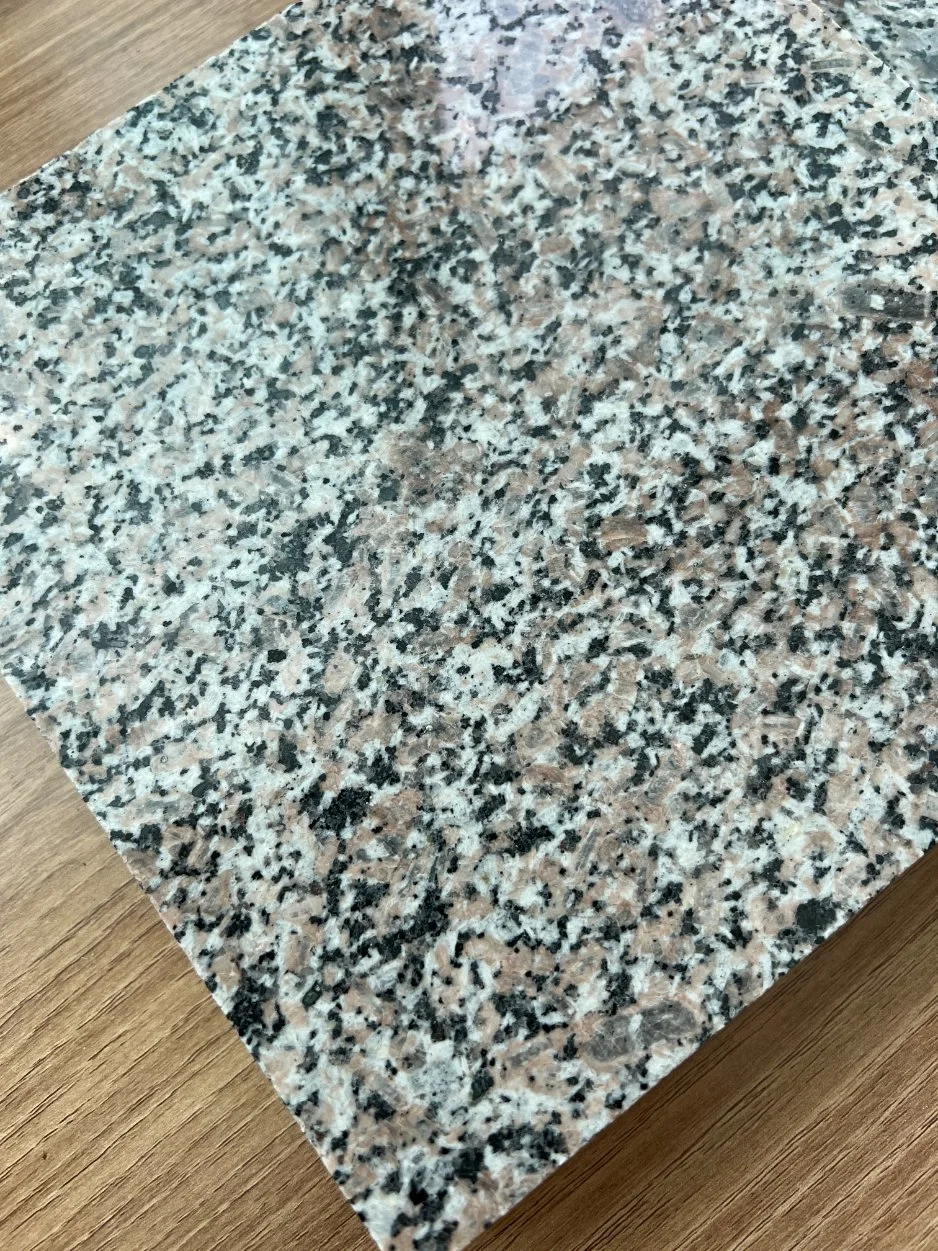 New Wu Lian Grey Granite for Floor, Plate, Countertop, Indoor Wall, Floor Square Floor Tile, Roadside Stone