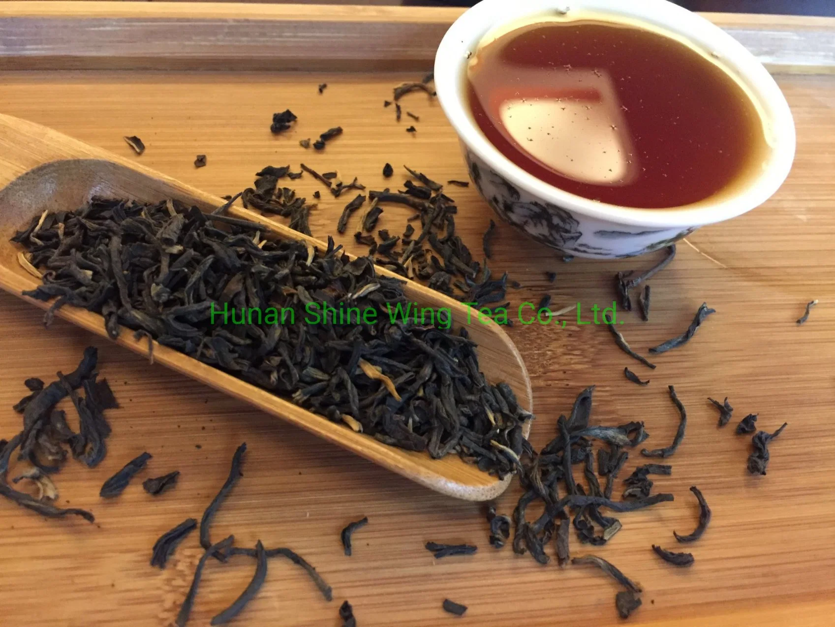 China Black Tea Ancient Golden Yunnan Black Tea