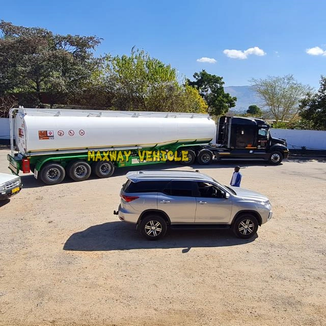 Hot Sale 40000 Liters 50000 Liters Oil Gasoline Petrol Diesel Tank Trailer Fuel Tanker Semi Trailer for Sale