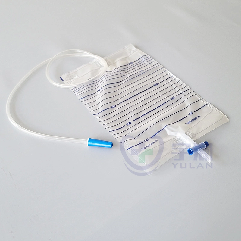 Sac à urine stérile jetable, sac de collecte d'urine avec valve en T de 2000 ml.