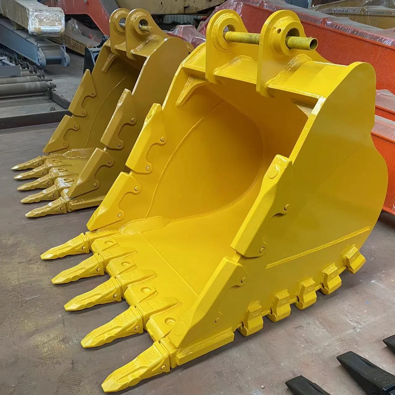 Komatsu PC365 Extreme 1.2-3.0m^3 Rock Bucket Partially Adopts HD Board