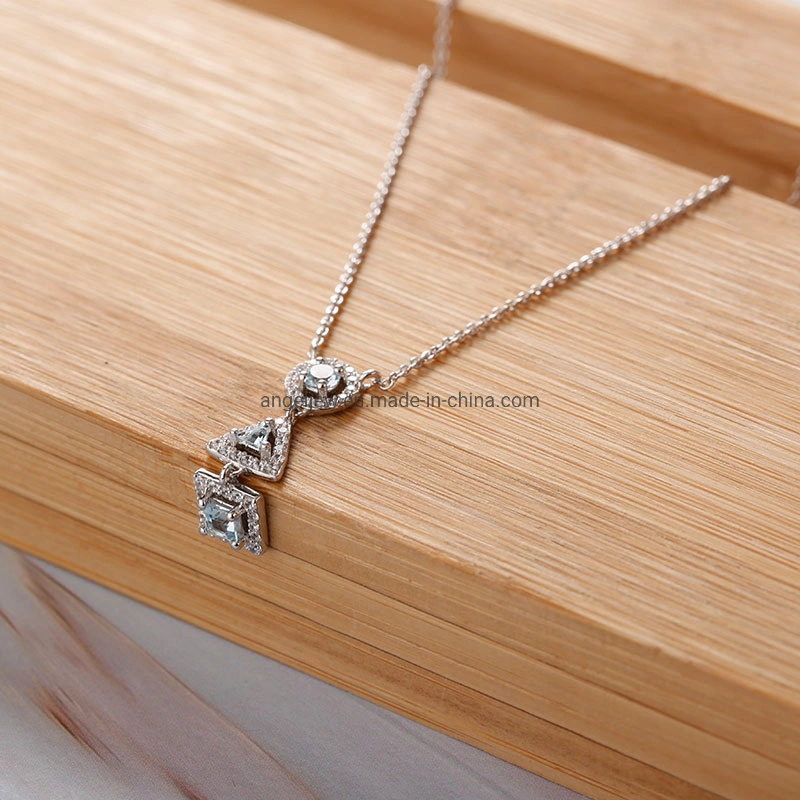 Элегантный дизайн S925 Стерлинг Серебряное очаровательное Rhodium ожерелье с покрытием с. Сияющий цирконий