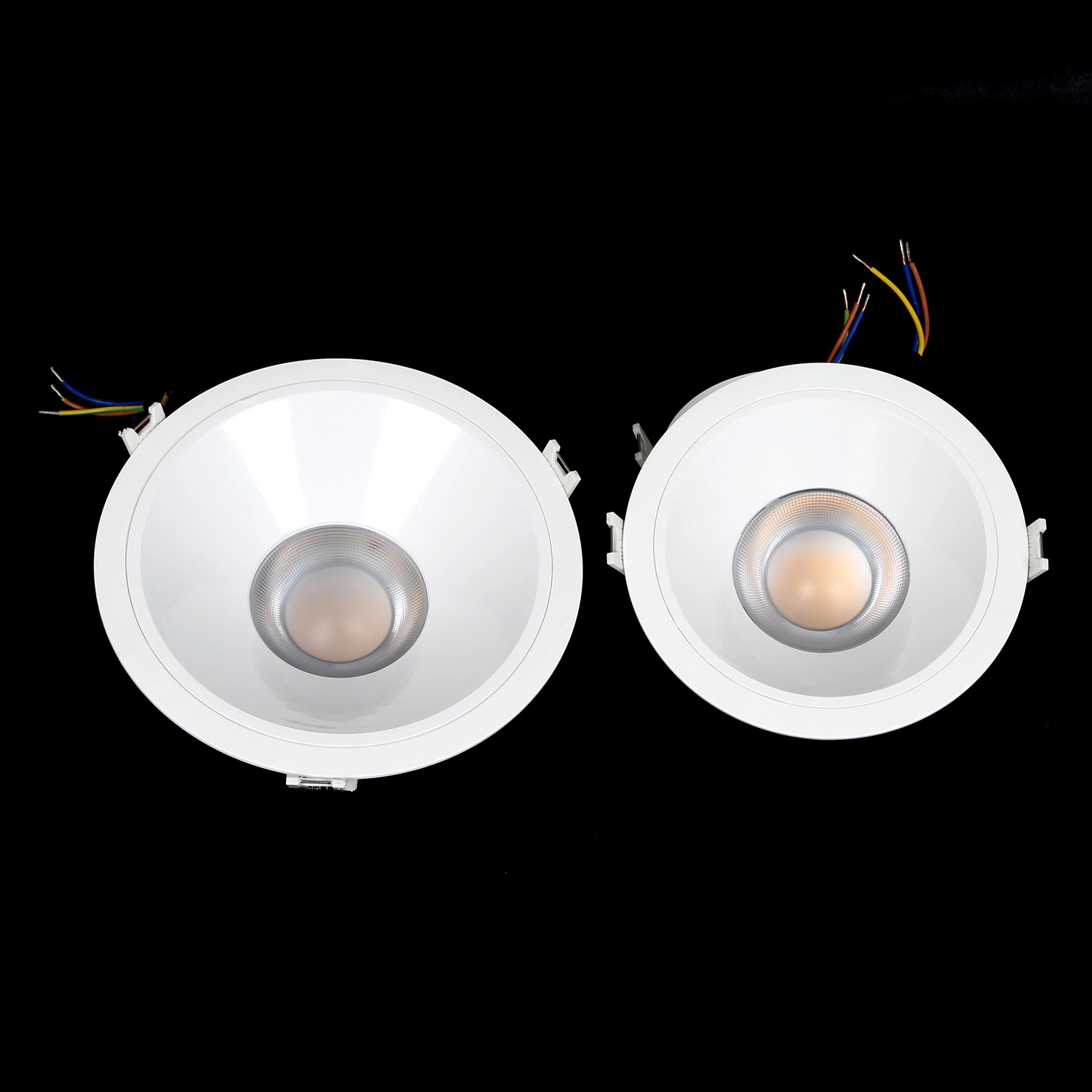 CE GUARNECIDO PC fijo de venta al por mayor cuerpo de aleación de aluminio de calidad comercial Ra90 Downlight LED Empotrables de techo de la luz de abajo