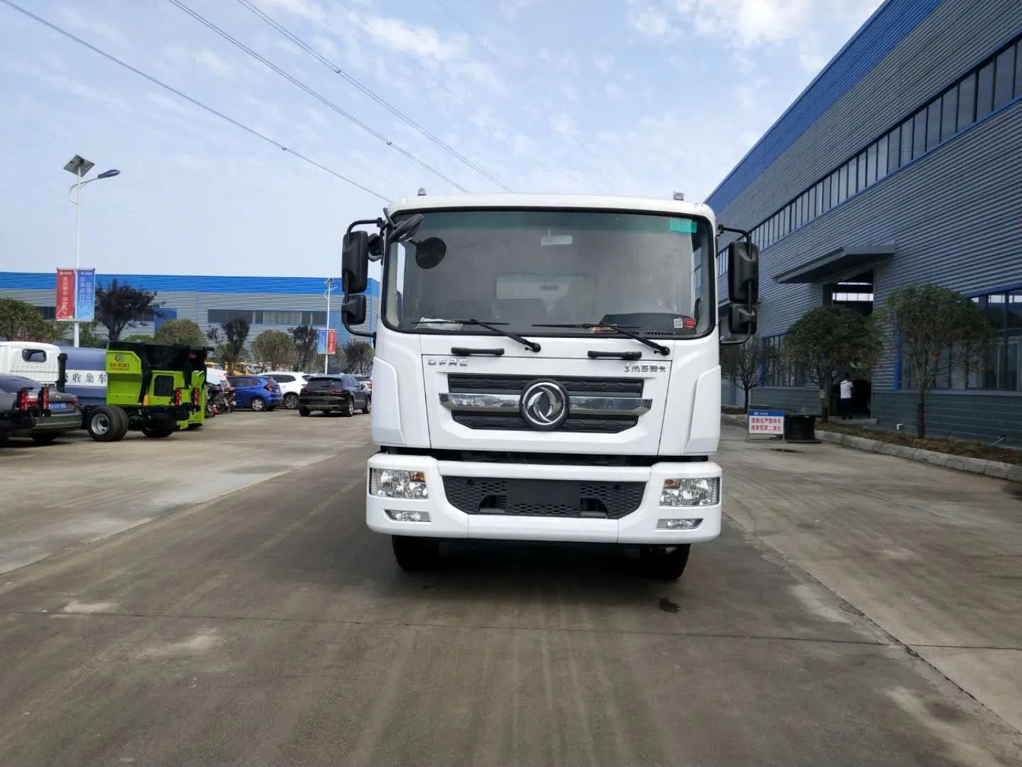 3ton 5ton camión refrigerado para transporte de desechos médicos con el saneamiento del dispositivo de desinfección