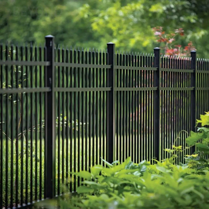 Améliorez votre oasis extérieure avec le parapet de balustrade en verre sans cadre.