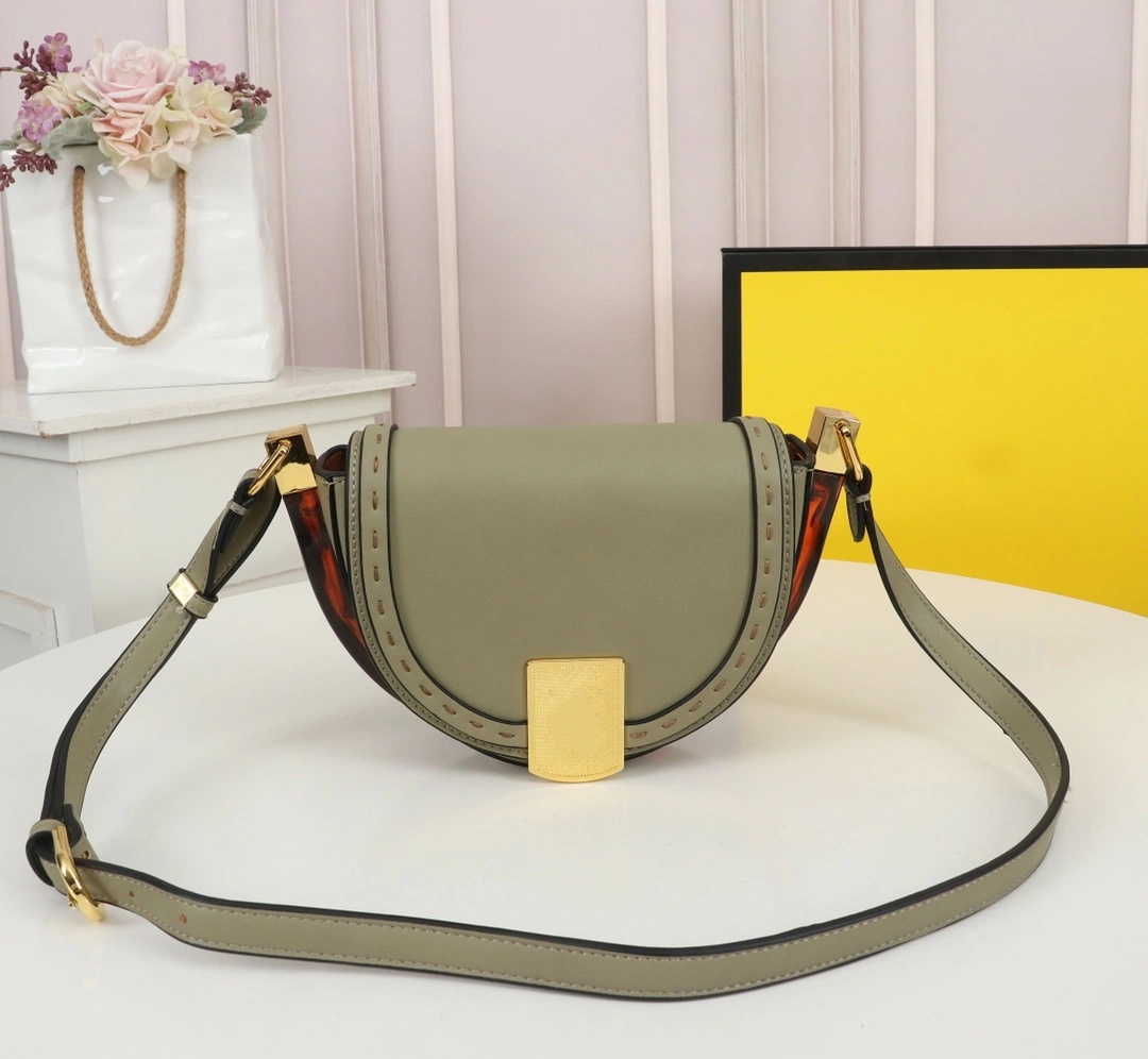 Luxury Brand Women Bag Capacity Shoulder Bag Fashion Replica Famous Ladies Handbags