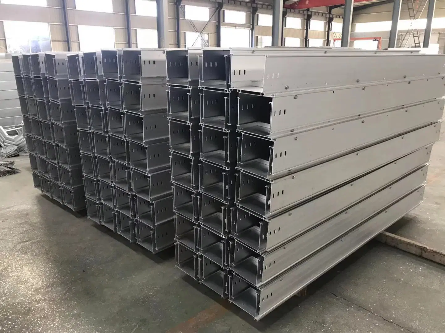 Channel Cable Tray Hot-Dipped Galvanized OEM Customized Factory Cable Support System