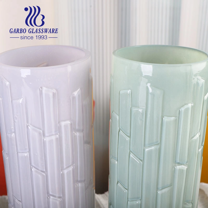 Wholesale/Supplier Handmade Blown Customized Spraying Colored Cylinder Glass Flower Vase Home Decor for Daily Use