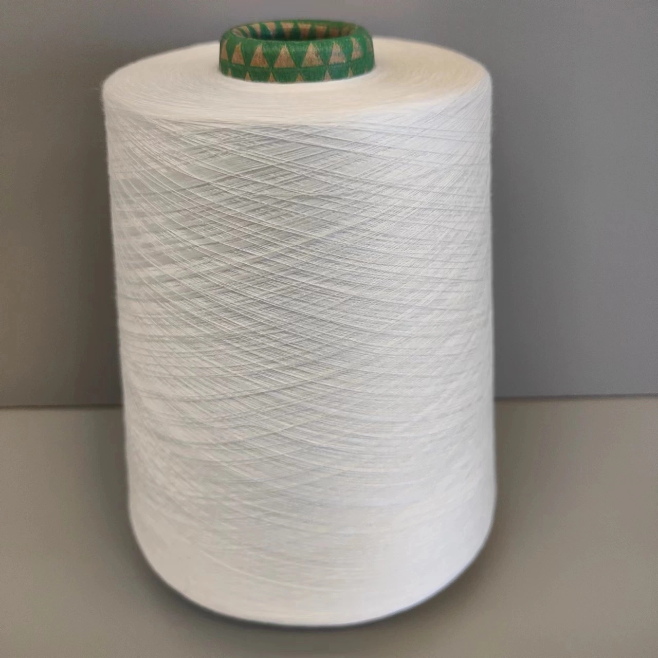 Factory out Let Cotton 60/Pure Polyester 40 Yarn 32s/1 Ring Spun