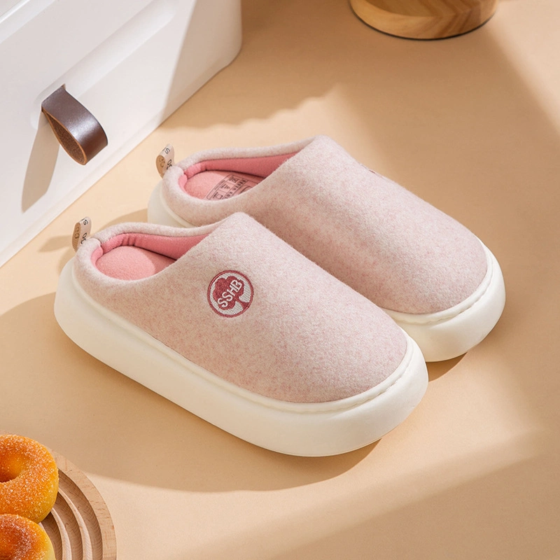 Wholesale/Supplier Ladies House Plush Warm Winter Slipper Indoor Outdoor Shoes