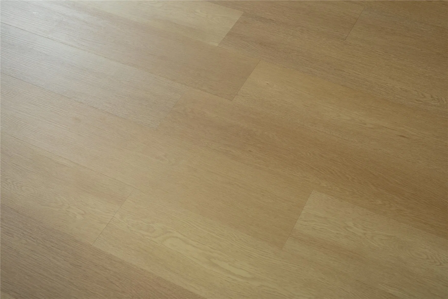 Wear Resistance New Style Multilayer Plywood 2mm Top Layer Elastic Wood Flooring