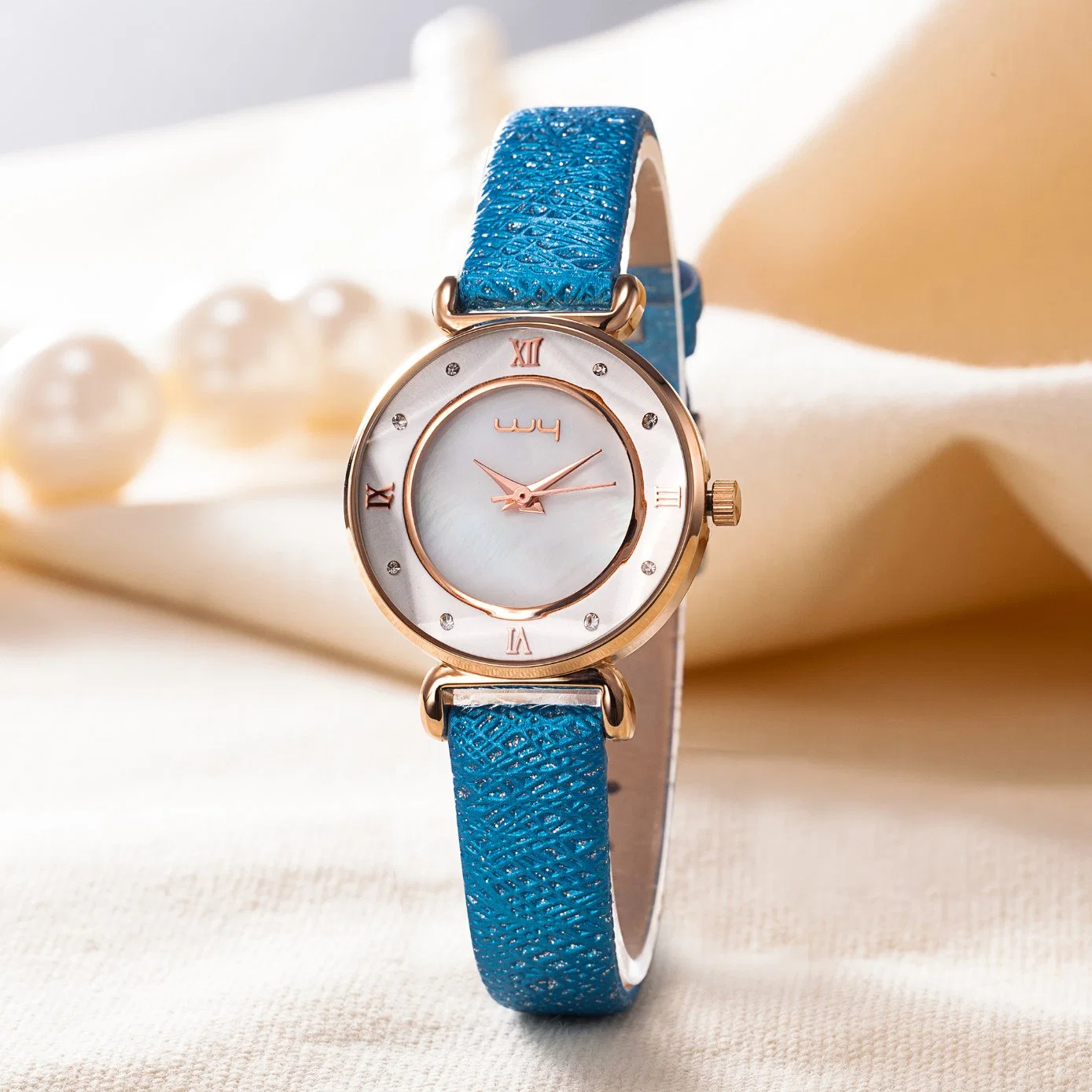 Cheap Vogue Modern Lady Classic Charming Women Wrist Watch Wy-094