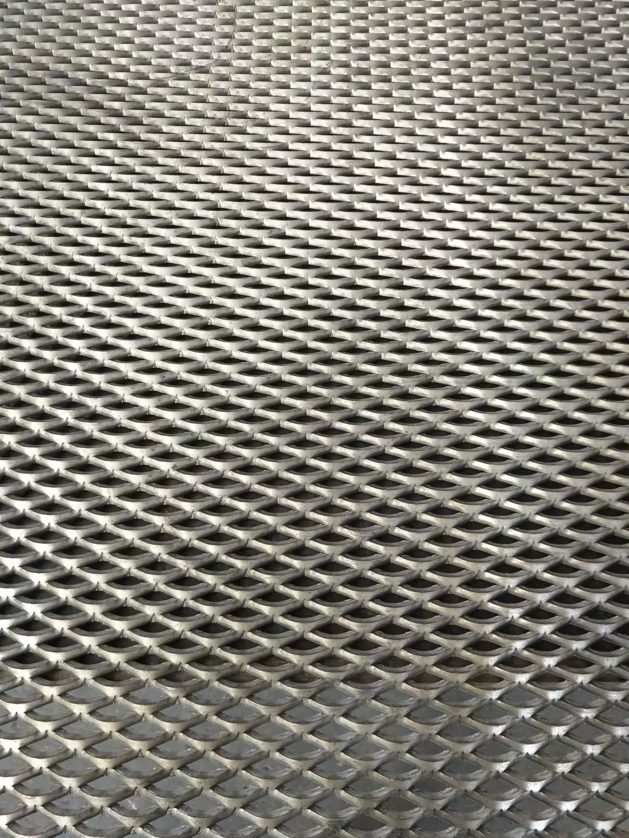 Industrial 1mm Steel Metal Welded Expanded Wire Mesh for Building
