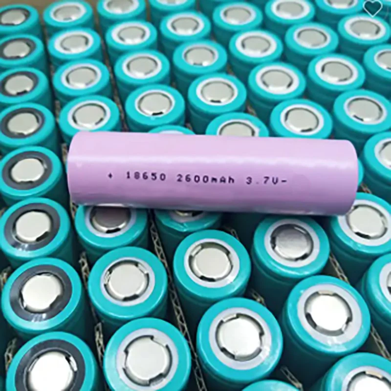 Prix direct d'usine 3,7V 18650/21700/32700 Lithium 2000mAh/2600mAh/3000mAh/3500mAh/4000mAh/5000mAh/6000mAh Pack Cellule pour vélo électrique/trottinettes.