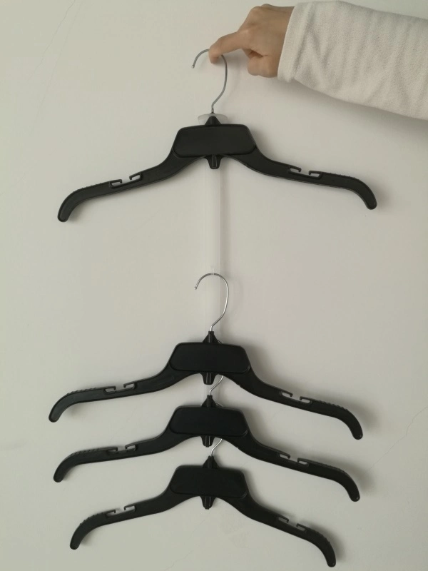 Plastic Clothes Hangers Accessory Connections