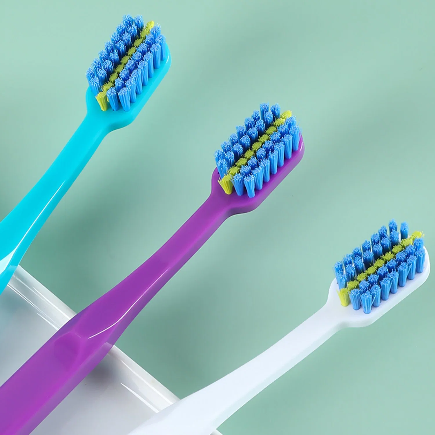 OEM Allemagne Pedex Brosse à dents orthodontique pour adultes à poils doux