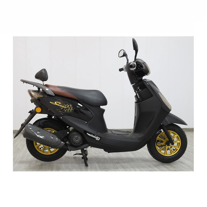 150cc Scooter / moto / moto / l'essence de la rue des scooters pour adulte