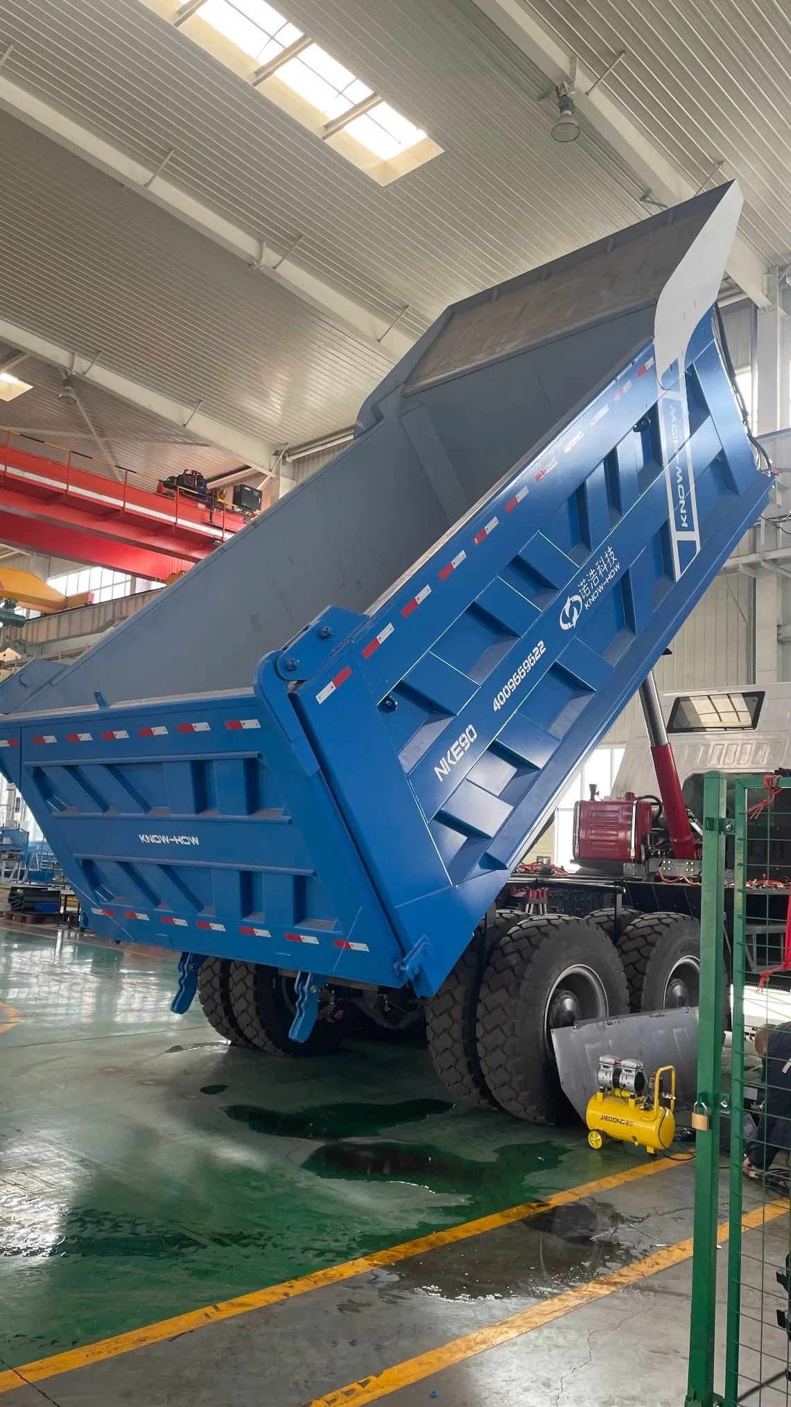 Gcc Approved OEM Know-How Nude Packing Mining Electric Dump Truck 350kw