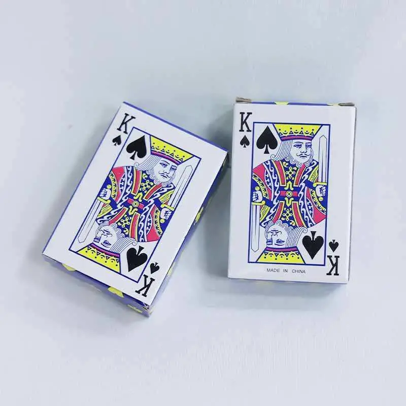 China Suppliers Wholesale/Supplier Mini Playing Cards Entertainment Game Trick Poker Playing Cards