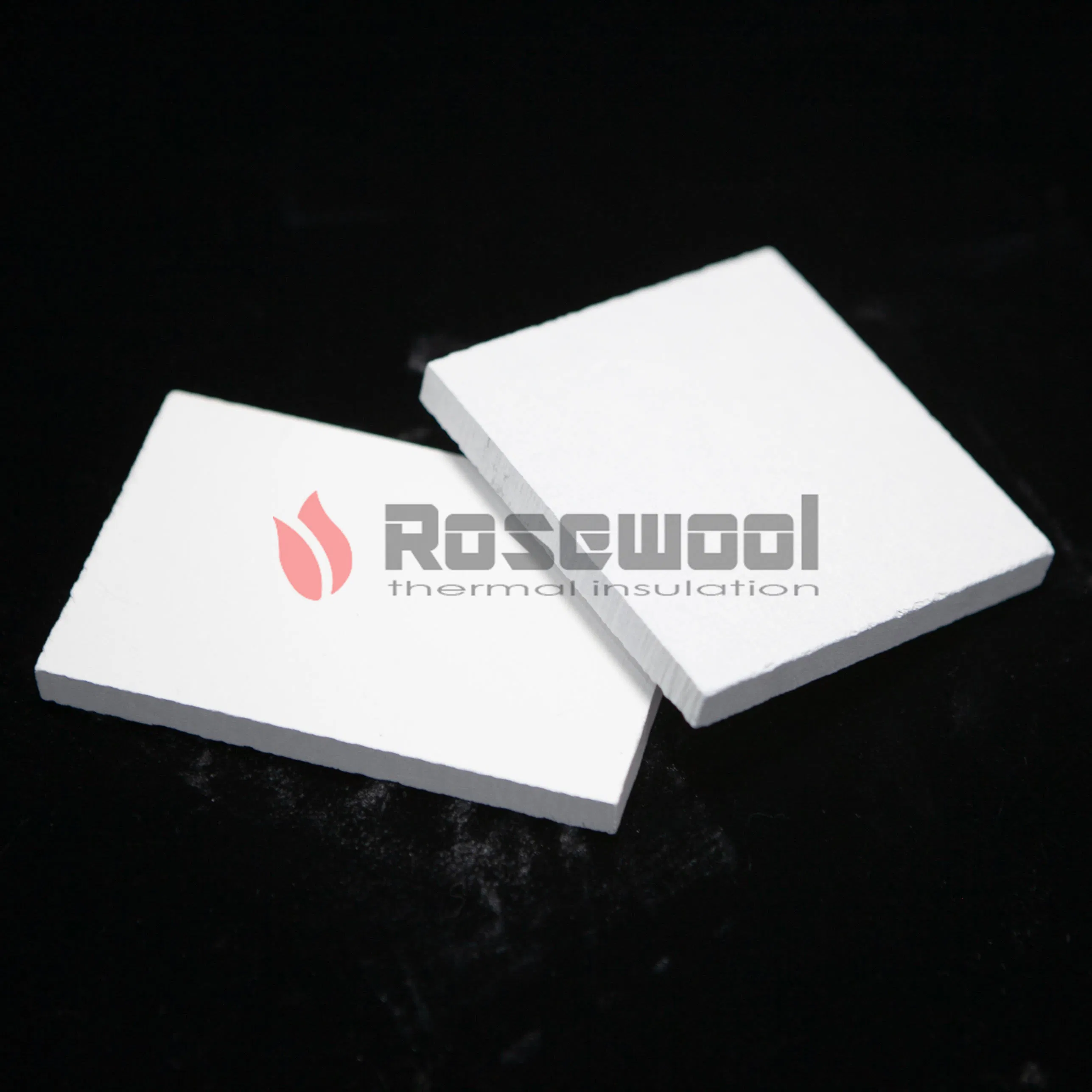 Fabricant chinois fournissant des plaques de silicate de calcium haute densité de 25 à 100 mm et de 10 mm.