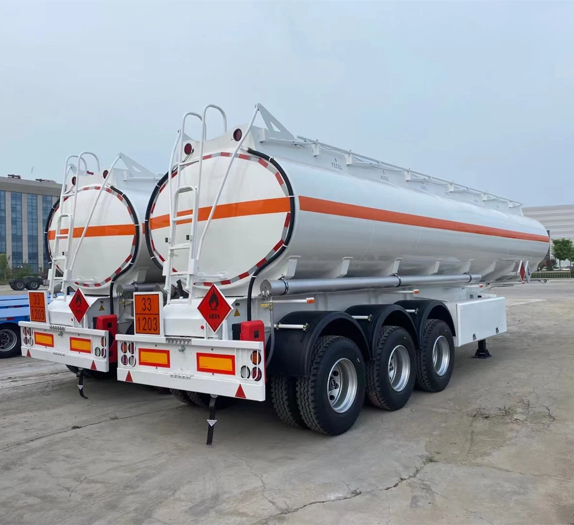 3 Axles 45000L 3/5/6/7/8/9 Compartments Fuel Tanker for Sale in The Philippines