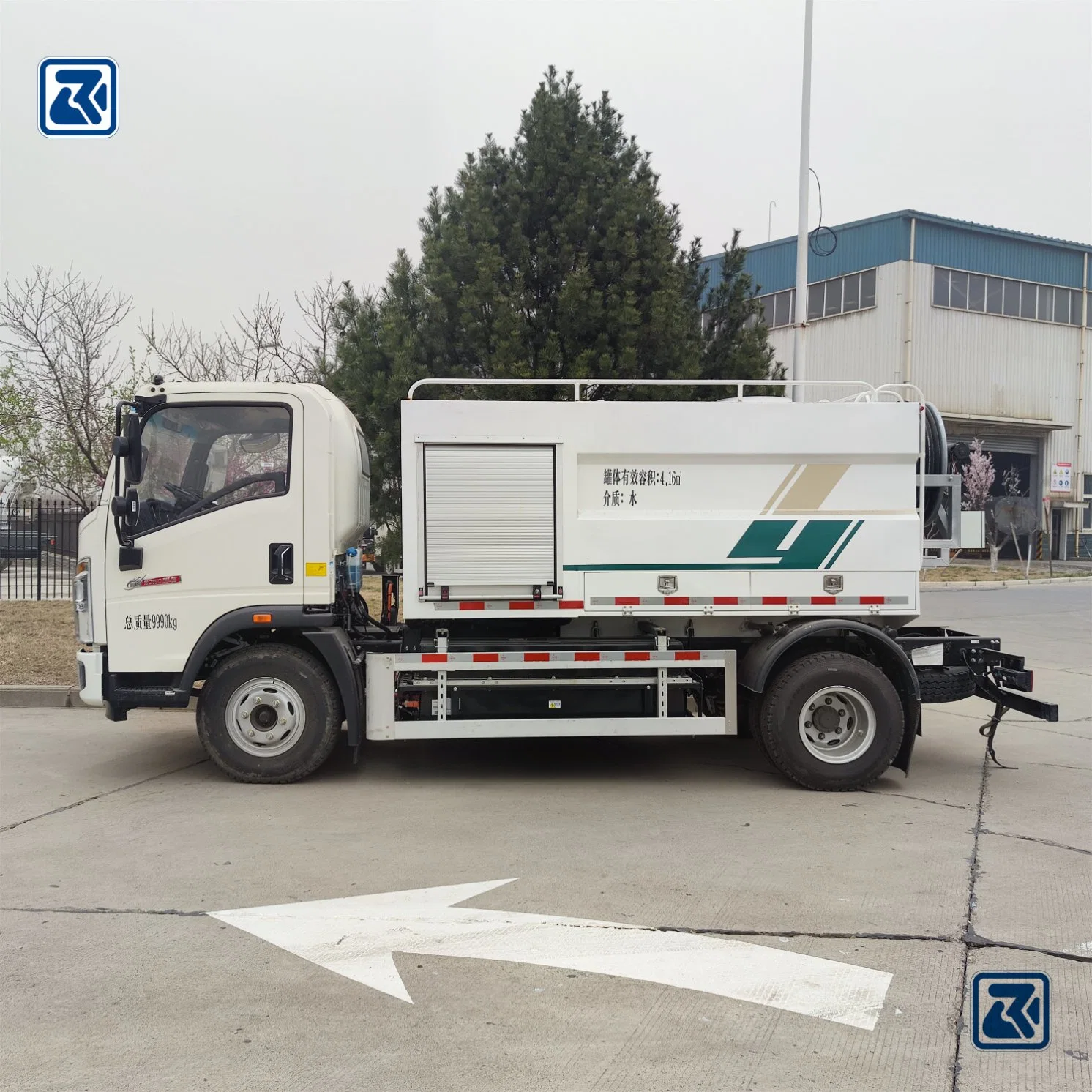 HOWO 4X2 High-Pressure Cleaning Vehicle for Underground Pipeline Dredging Truck